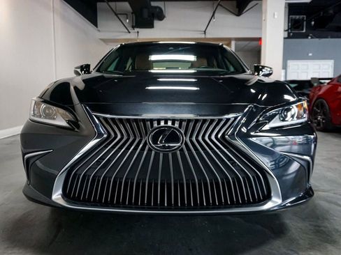 Used 2021 Lexus ES 250 w/ Premium Package image 15