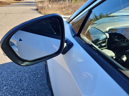 New 2026 Nissan Kicks SR w/ Cold Weather Package image 13