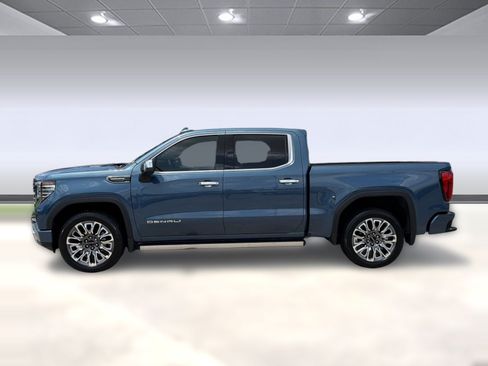 Certified 2025 GMC Sierra 1500 Denali Ultimate AWD/4WD image 2