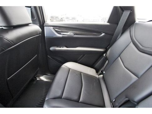 New 2026 Cadillac XT5 Sportv w/ LPO, Onyx Lite Package AWD/4WD image 12