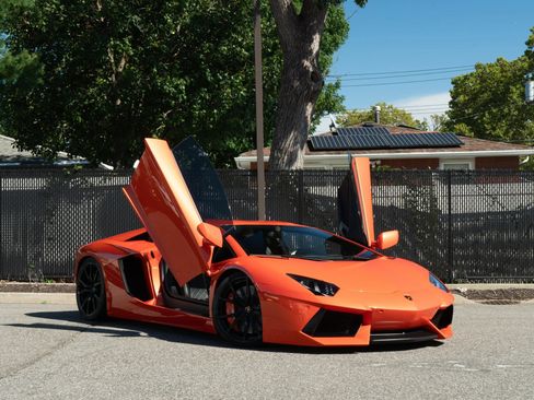 Used 2015 Lamborghini Aventador LP 700-4 AWD/4WD image 40