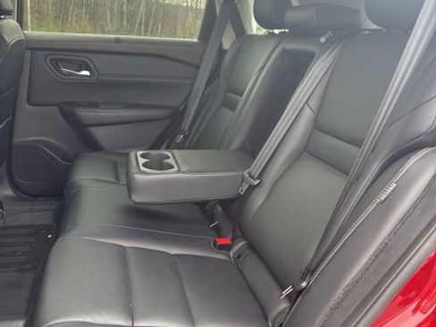 Certified 2023 Nissan Rogue SL w/ SL Premium Package image 10