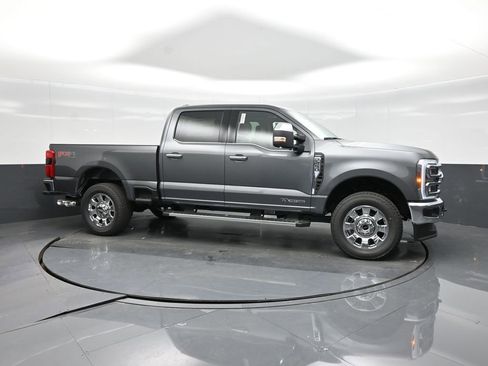 New 2026 Ford F250 Lariat w/ Chrome Package AWD/4WD image 10