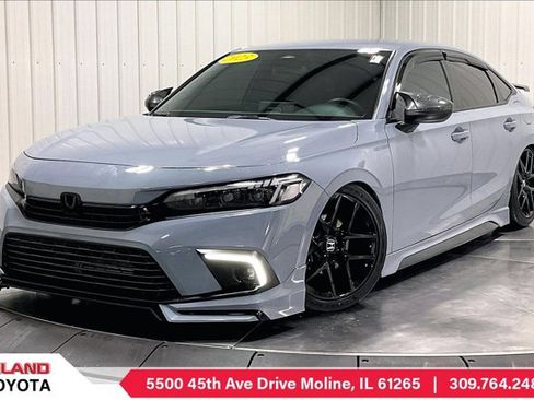 Used 2023 Honda Civic Sport image 1