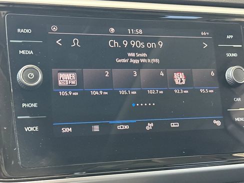 Used 2023 Volkswagen Atlas SE w/ Panoramic Sunroof Package FWD image 19
