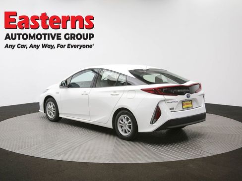 Used 2018 Toyota Prius Prime Plus image 61