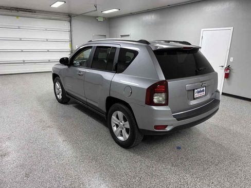 Used 2016 Jeep Compass Sport w/ Power Value Group FWD image 5