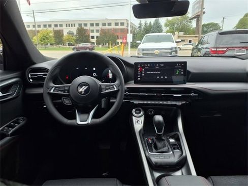 Used 2023 Dodge Hornet GT w/ GT Blacktop Package image 11