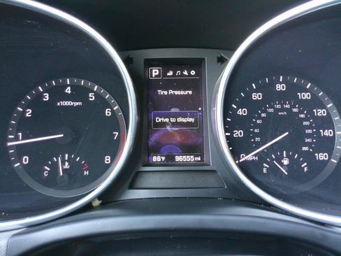 Used 2018 Hyundai Santa Fe Sport FWD image 21