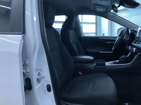 Certified 2024 Toyota RAV4 XLE image 21