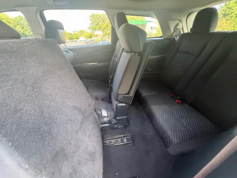 Used 2018 Dodge Journey SE FWD image 20