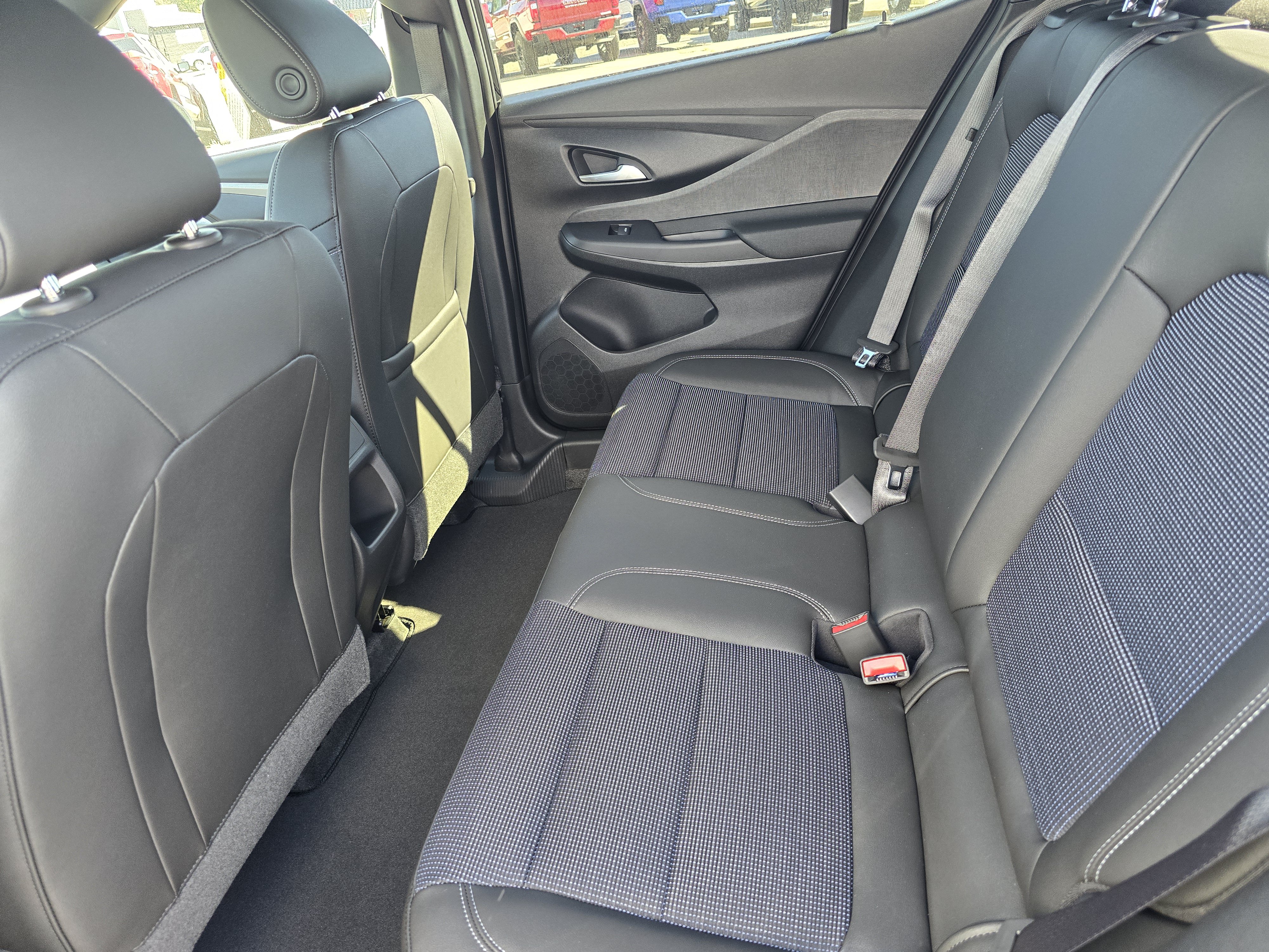 New 2026 Buick Envista Preferred w/ Convenience II Package FWD image 16