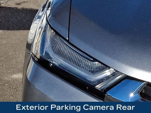 Used 2023 Chevrolet Traverse LT image 13