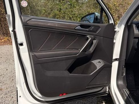 Used 2024 Volkswagen Tiguan Wolfsburg Edition image 14