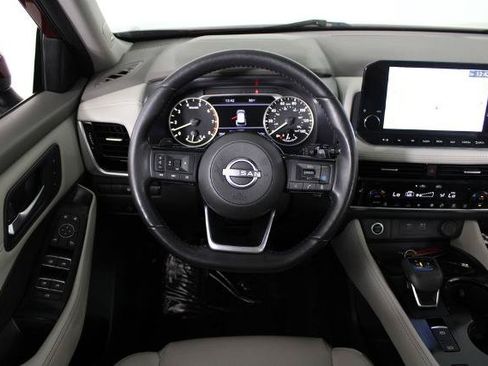 Certified 2023 Nissan Rogue SL w/ SL Premium Package FWD image 7