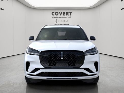 New 2025 Lincoln Aviator Reserve w/ Luxury Package image 6