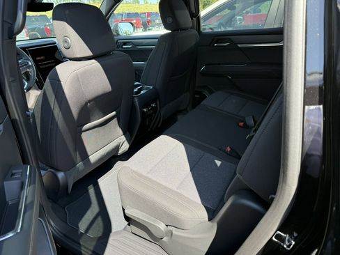 New 2026 GMC Acadia Elevation image 10