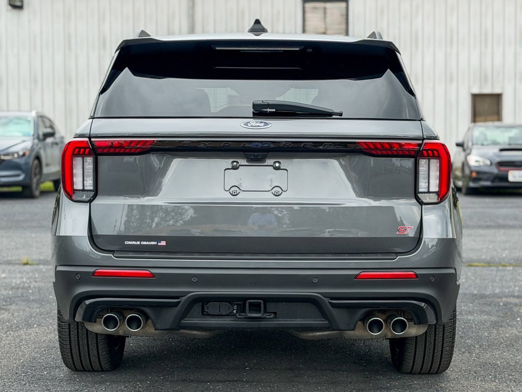 New 2026 Ford Explorer ST w/ Sun And Sound Package AWD/4WD image 5