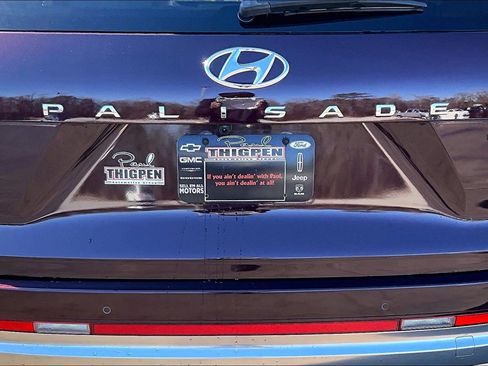Used 2023 Hyundai Palisade Calligraphy w/ Cargo Package image 24