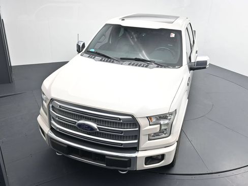 Used 2016 Ford F150 Platinum w/ Equipment Group 701A Luxury AWD/4WD image 11