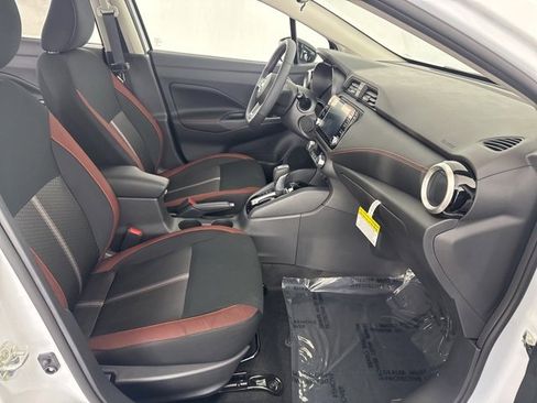 New 2025 Nissan Versa SR w/ Trunk Package image 23