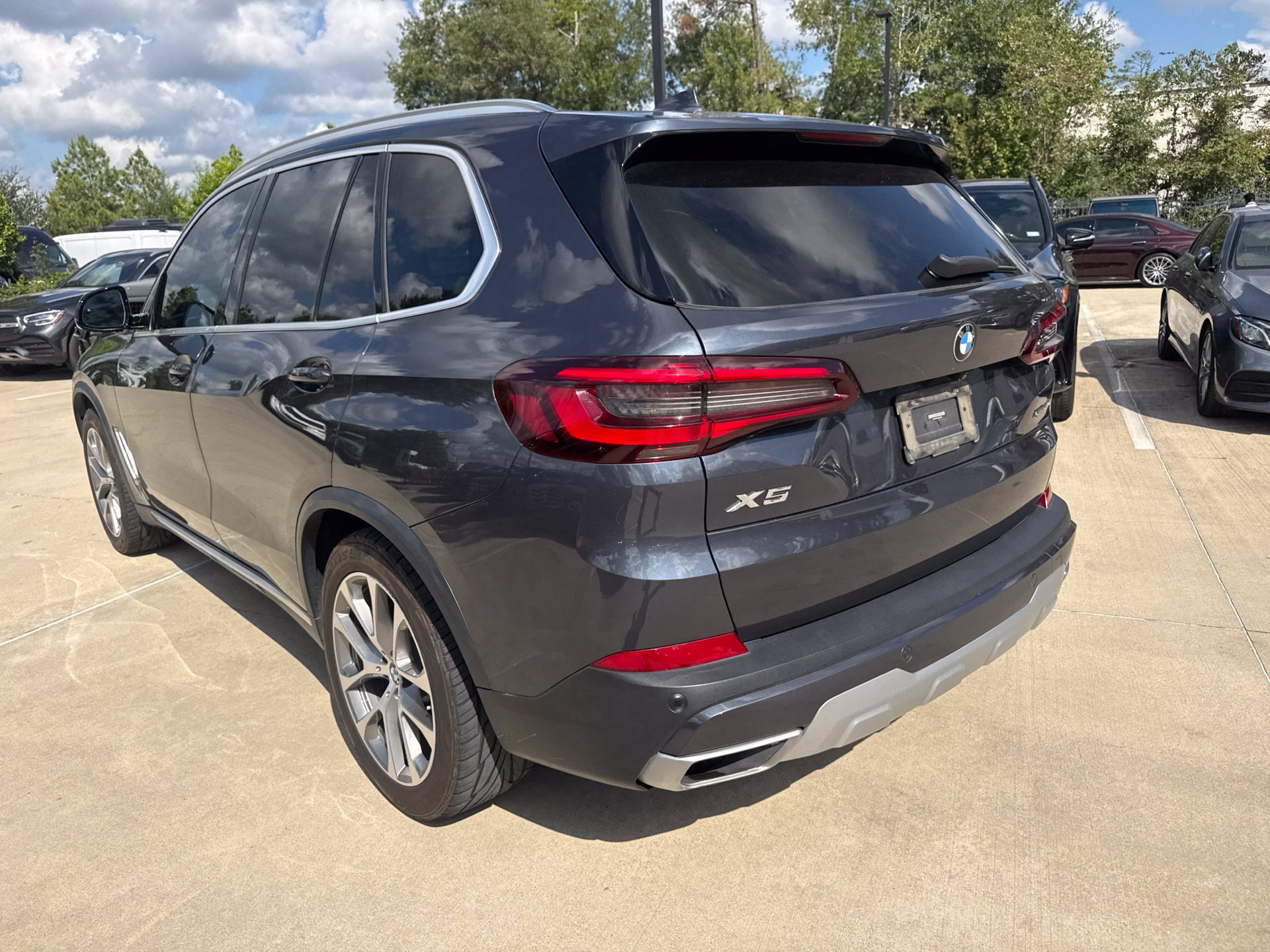 Used 2020 BMW X5 sDrive40i w/ Premium Package RWD image 6