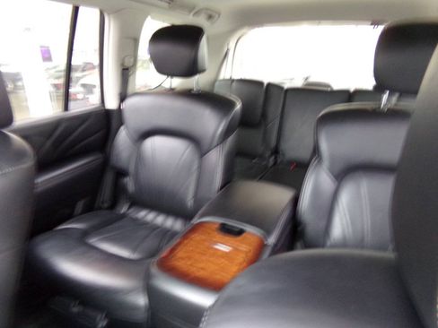 Used 2015 INFINITI QX80 4WD w/ Deluxe Technology Package image 61