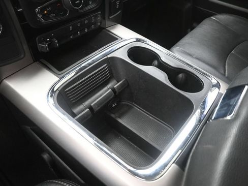 Used 2018 RAM 2500 Laramie w/ Sport Appearance Group AWD/4WD image 29