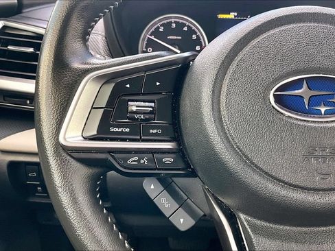 Used 2023 Subaru Forester Limited AWD/4WD image 18