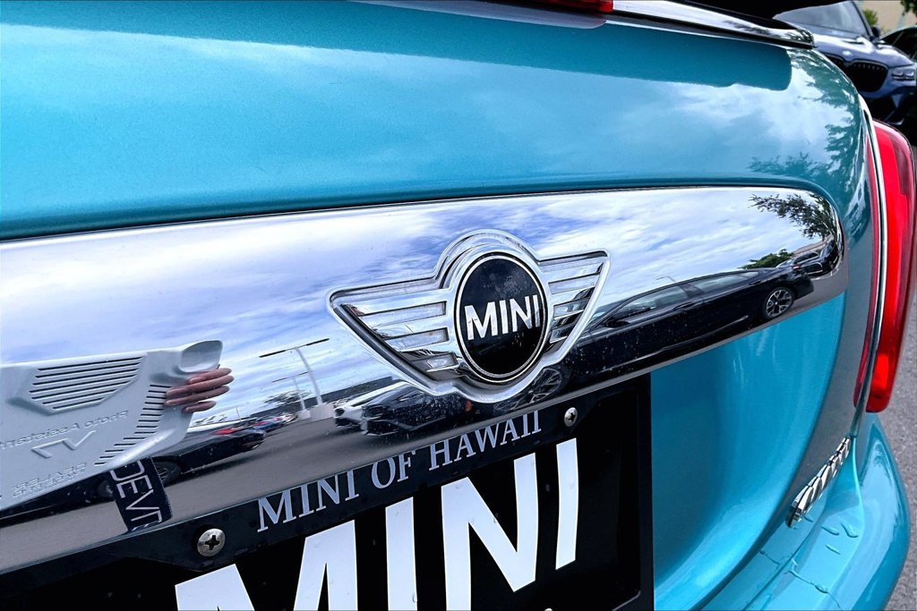 Used 2017 MINI Cooper Convertible FWD image 28