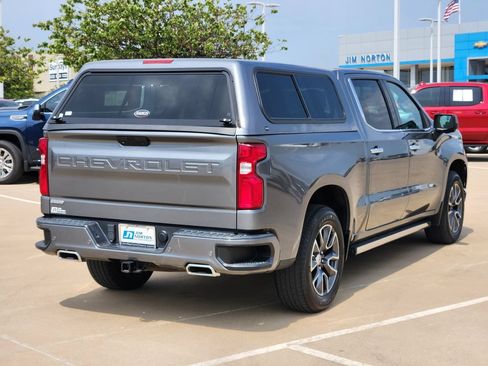 Used 2021 Chevrolet Silverado 1500 High Country w/ Technology Package RWD image 5