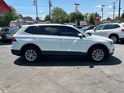 Used 2018 Volkswagen Tiguan S AWD/4WD image 8