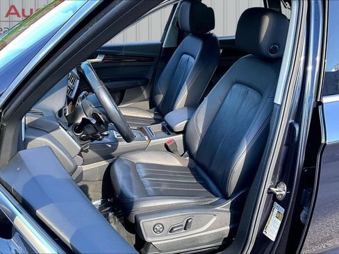 Used 2019 Audi Q5 2.0T Premium AWD/4WD image 21