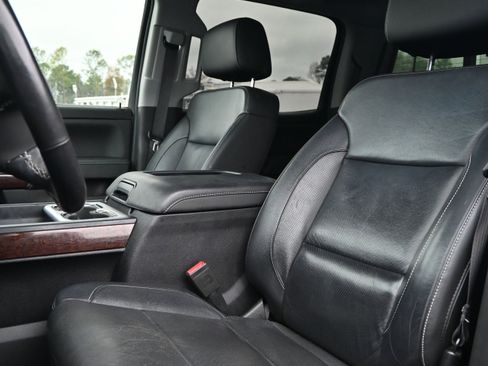 Used 2018 GMC Sierra 1500 SLT image 18