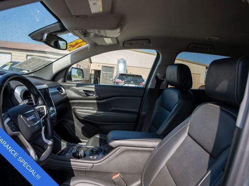 Used 2023 GMC Acadia SLT image 20