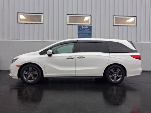 Used 2022 Honda Odyssey EX image 2