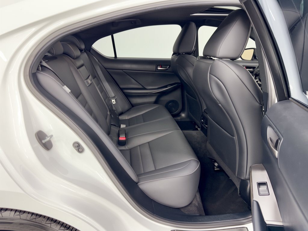Used 2022 Lexus IS 350 F Sport w/ Navigation Package RWD image 29