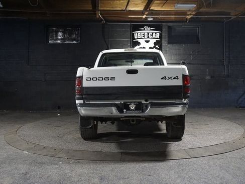 Used 2000 Dodge Ram 1500 Truck ST image 5
