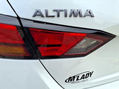 New 2025 Nissan Altima 2.5 SL image 40