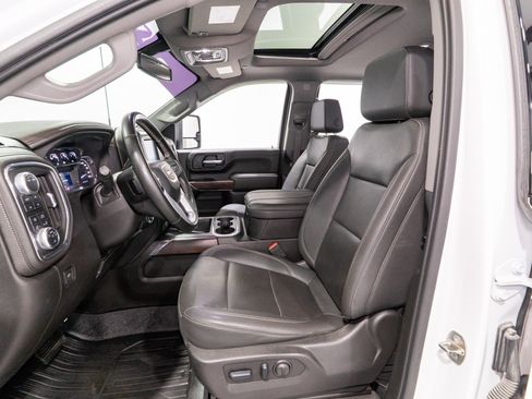 Used 2023 GMC Sierra 2500 SLT w/ SLT Preferred Package AWD/4WD image 18