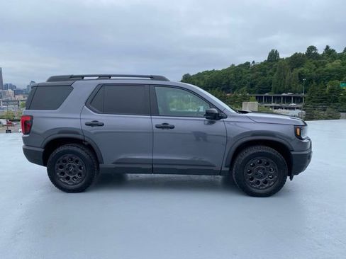 Used 2026 Honda Passport TrailSport Elite image 2
