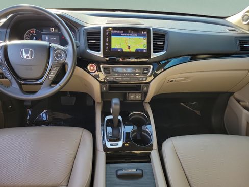 Used 2019 Honda Ridgeline RTL-E image 10