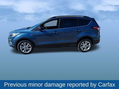 Certified 2018 Ford Escape SE image 4