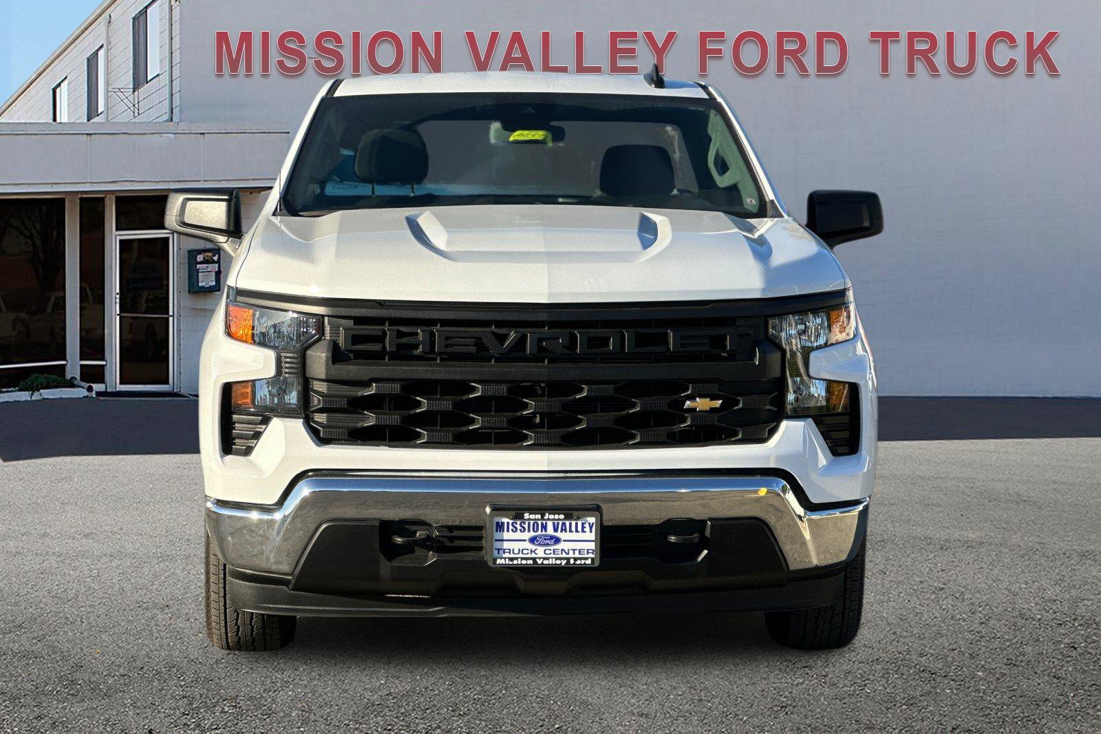 Used 2025 Chevrolet Silverado 1500 W/T RWD image 9