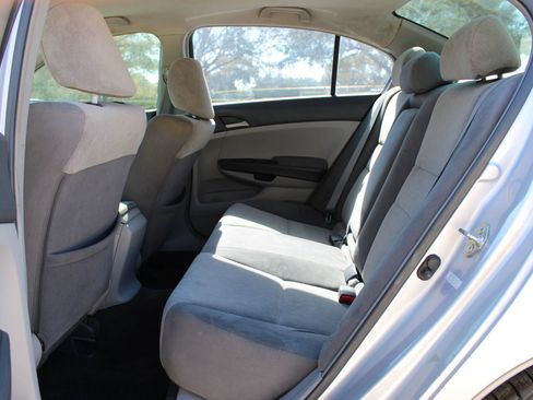 Used 2009 Honda Accord LX image 6