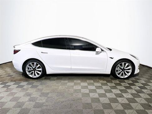 Used 2020 Tesla Model 3 Performance image 9