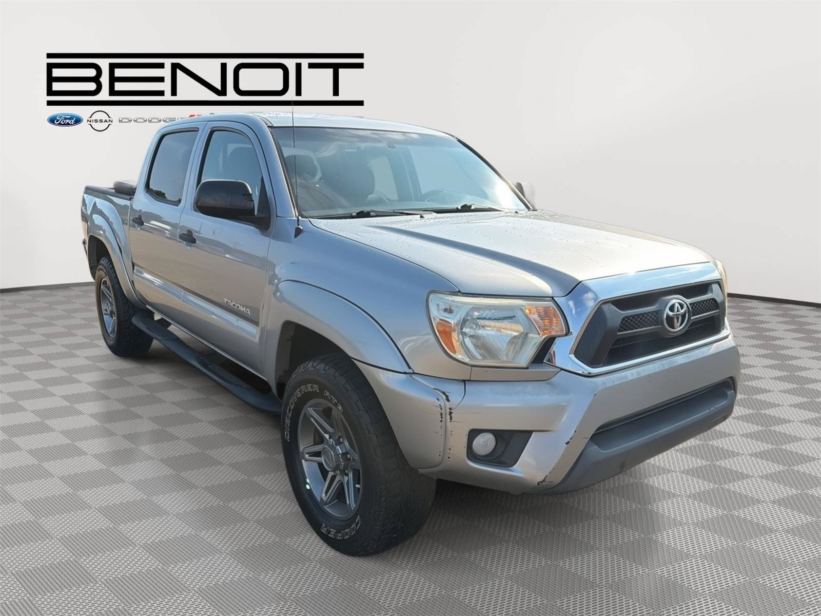 Used 2014 Toyota Tacoma 4x4 Double Cab w/ SR5 Package image 8