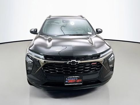 New 2026 Chevrolet Trax RS image 2
