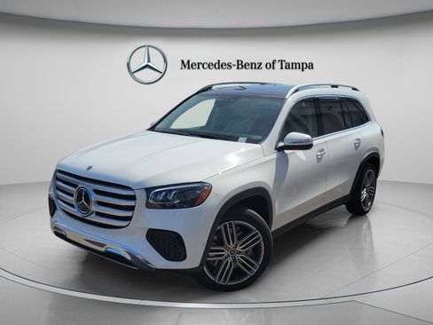 Certified 2026 Mercedes-Benz GLS 450 4MATIC image 1