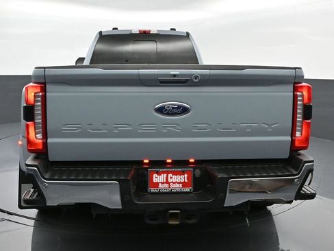 Used 2024 Ford F350 Lariat w/ Chrome Package image 28